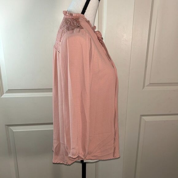 EM Blush Pink Lace Blouse Women’s Size L Cotton Nylon Mix Romantic Boho Top - Picture 3 of 7